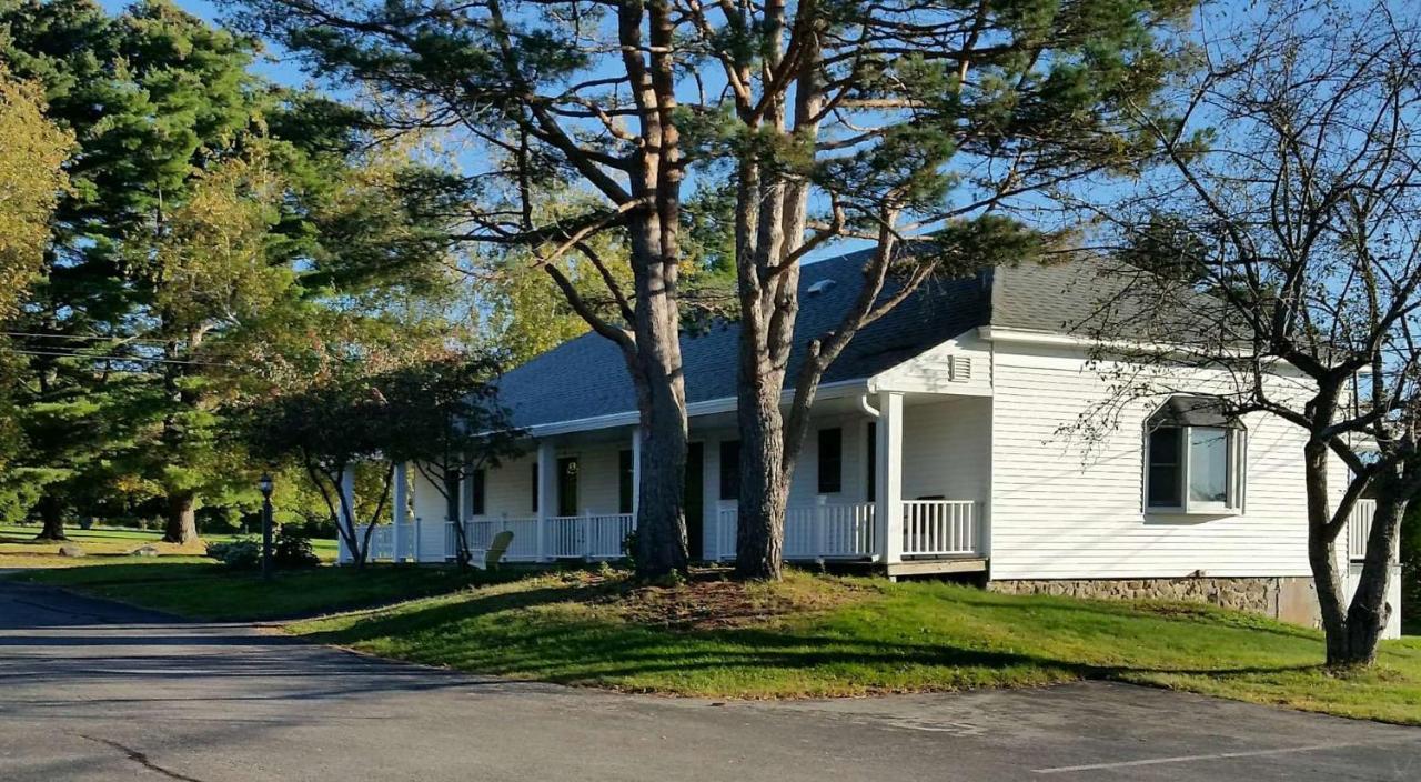 Windrifter Resort Wolfeboro Exterior foto